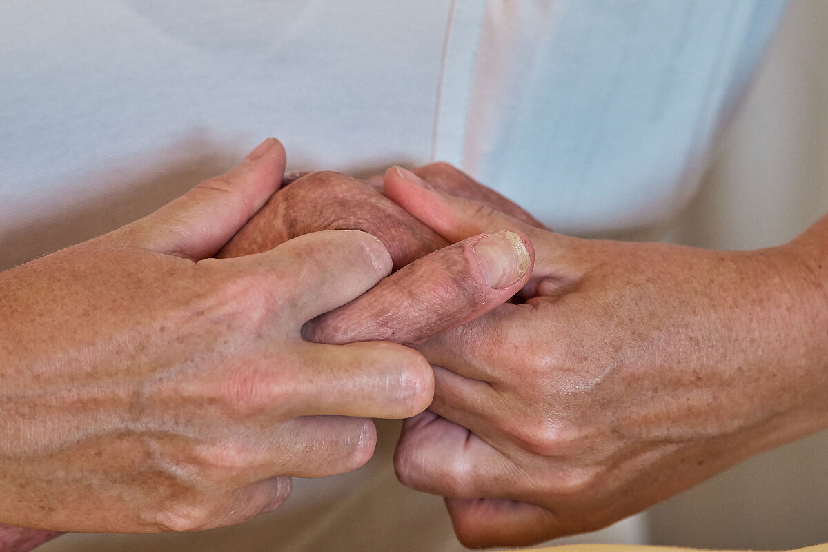 Mobilisation articulaire passive, doigts  Passive Gelenkmobilisation, Finger
