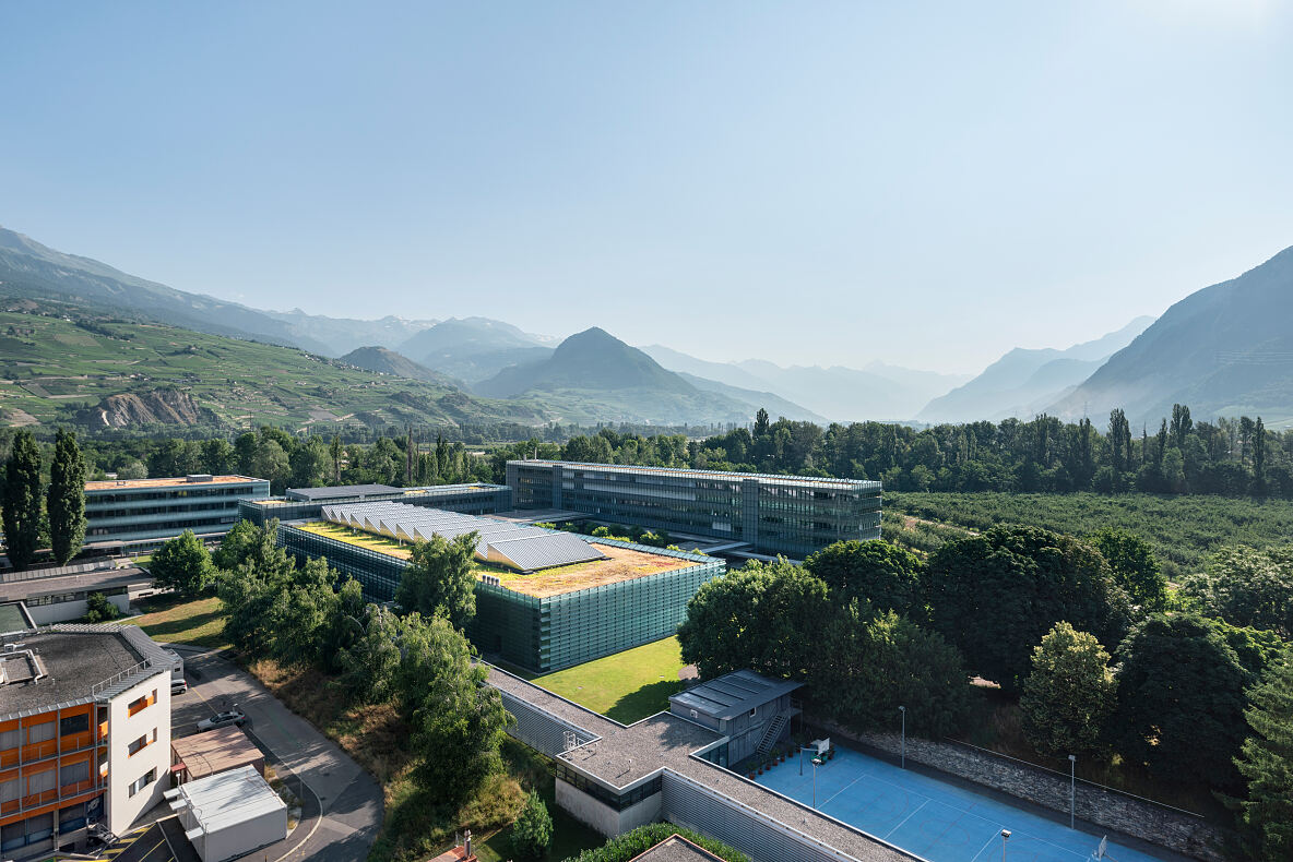 Luftansicht Clinique romande de réadaptation (CRR), Sion